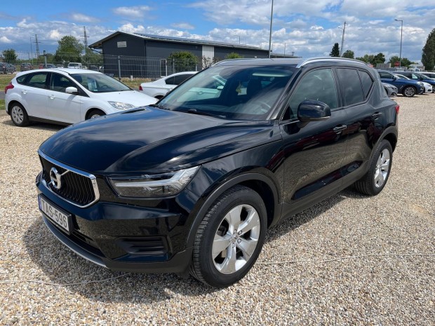 Volvo XC40 2.0 [B3] Mhev Momentum Pro DCT LED.N...